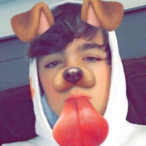 Meet your Posher, Aden